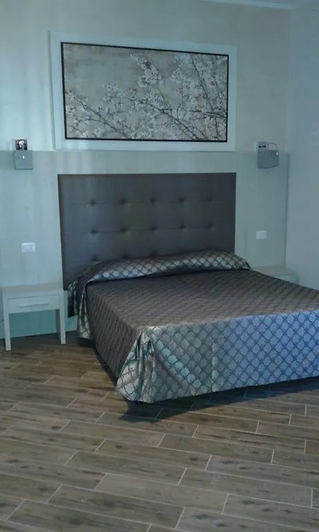 Il Sole Hotel Rome Guest house