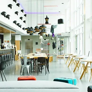 moxy-milan-malpensa-airport.italymilanhotels.net/